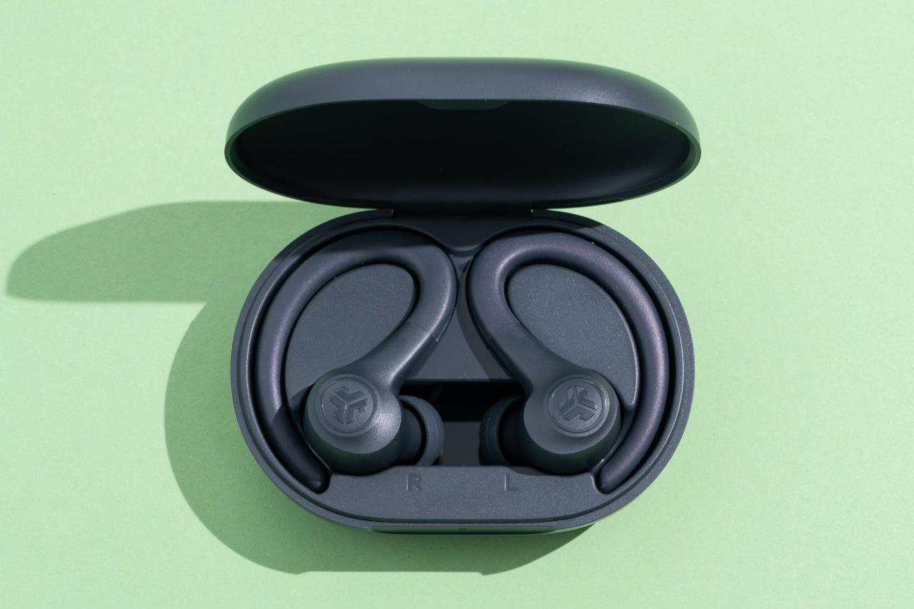 The 4 Best Workout Earbuds and Headphones of 2024 | Reviews by Wirecutter